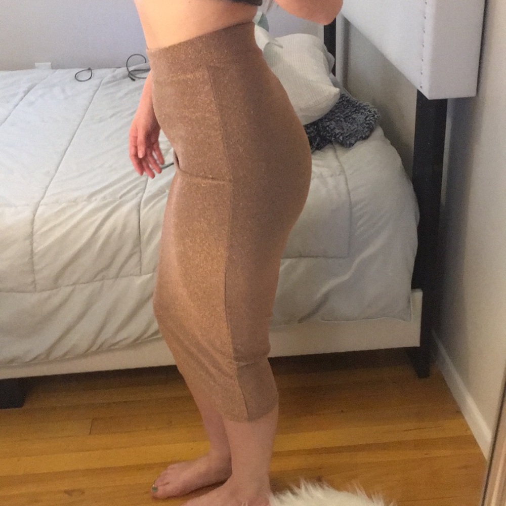 Fashion Nova rose gold midi skirt - Picture 3 of 8